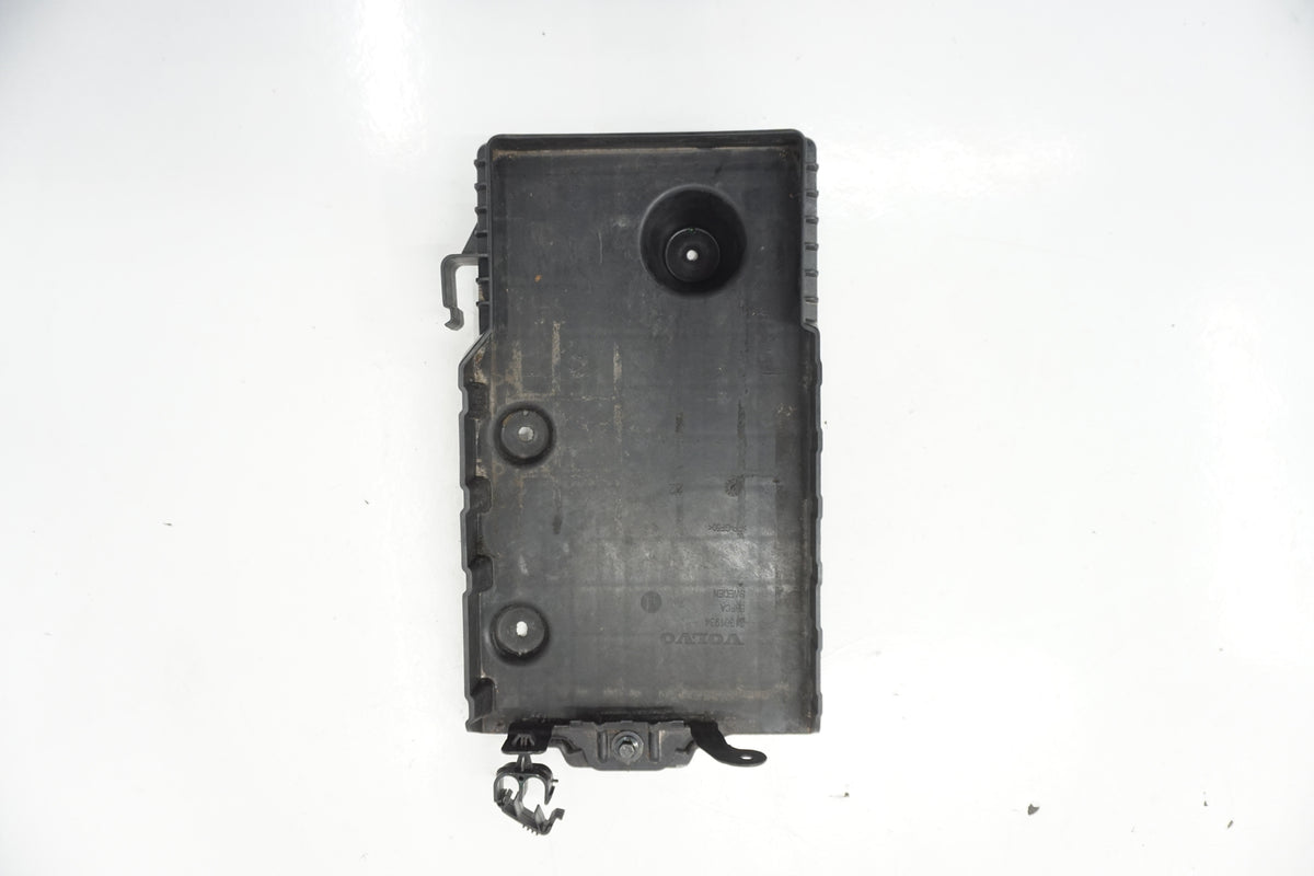 VOLVO V40 II BATTERY BASE 31301934