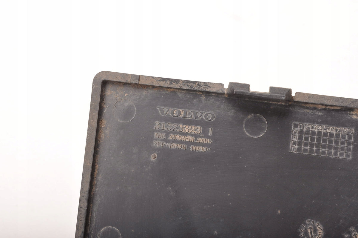 VOLVO V40 II BUMPER PLATE COVER 31323323