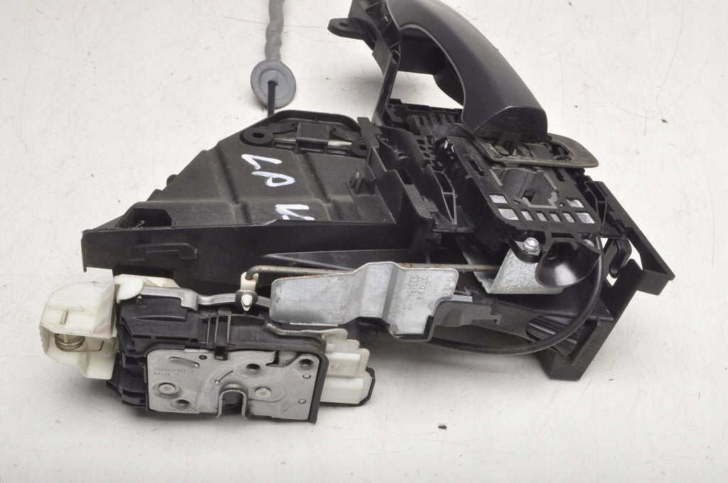 VOLVO V40 II DOOR LOCK LEFT FRONT 31391824