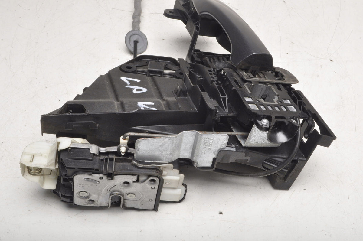VOLVO V40 II DOOR LOCK LEFT FRONT 31391824