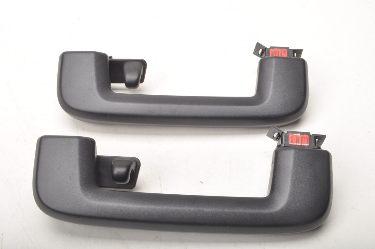 VOLVO V40 II HANDLE ROOF HANDLE HEADLINER 39834463