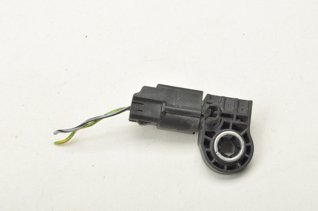 VOLVO V40 II IMPACT SENSOR PLUG 31387892