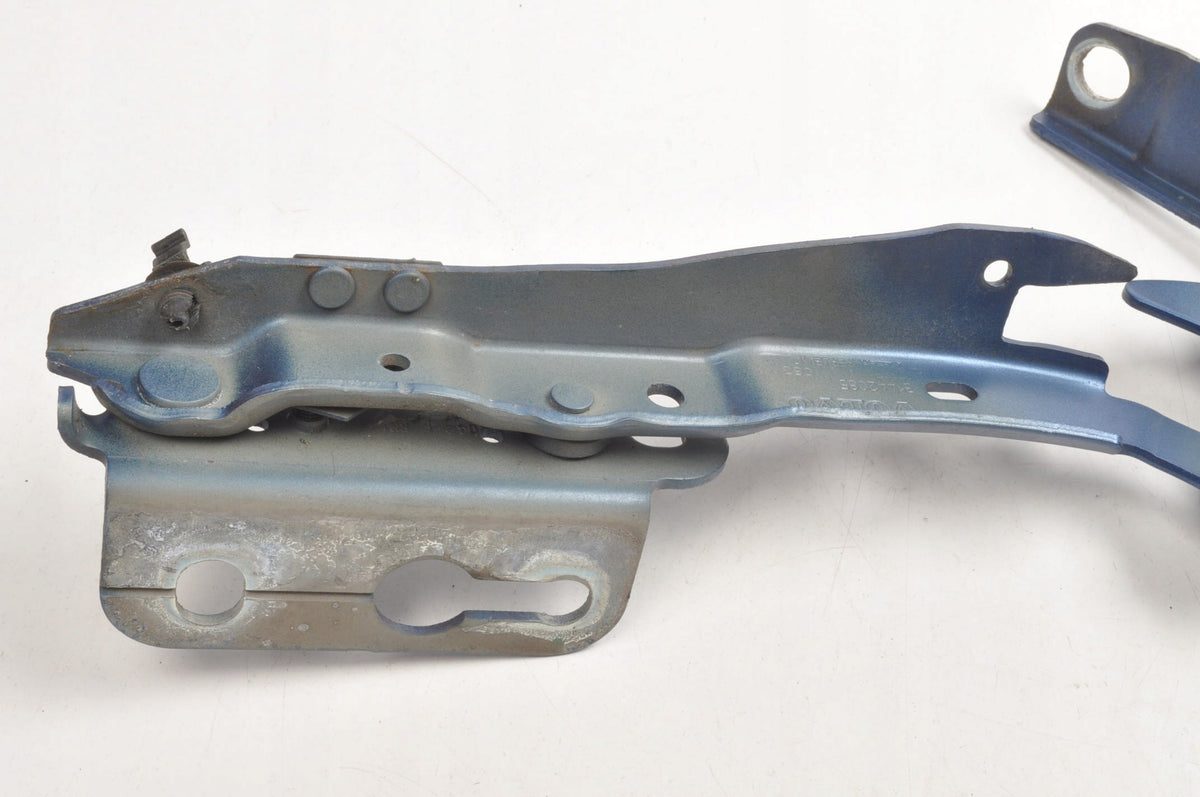 VOLVO V40 II MASK HINGE RIGHT 31442085 720-16
