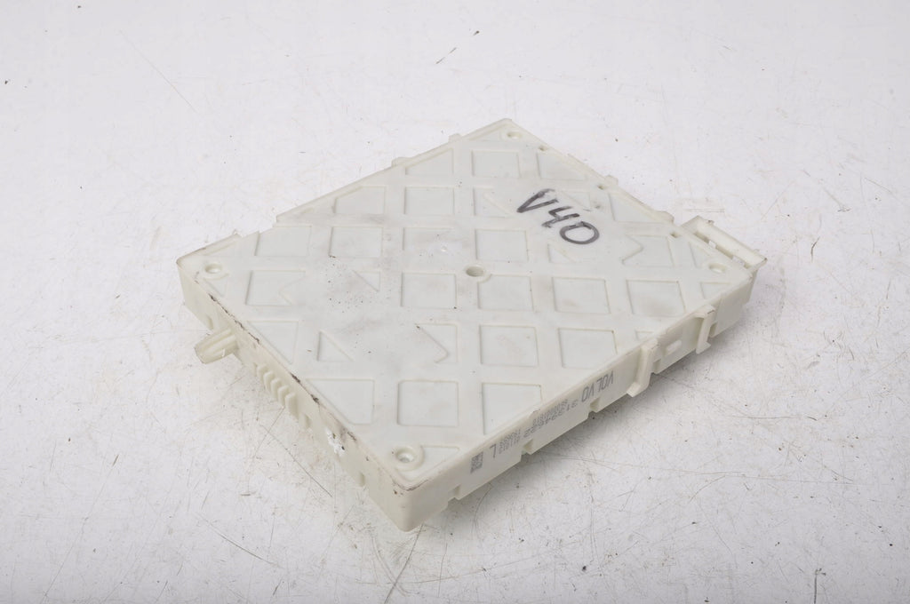 VOLVO V40 II MODULE CEM KEY 31394622