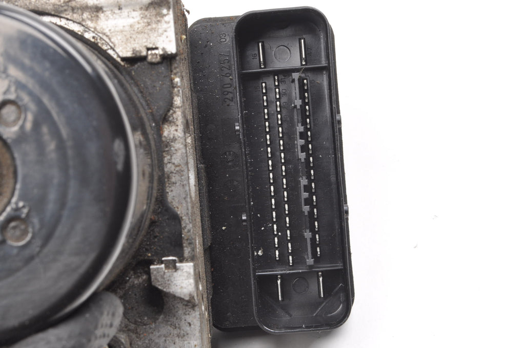 VOLVO V40 II PUMP ABS 31317075