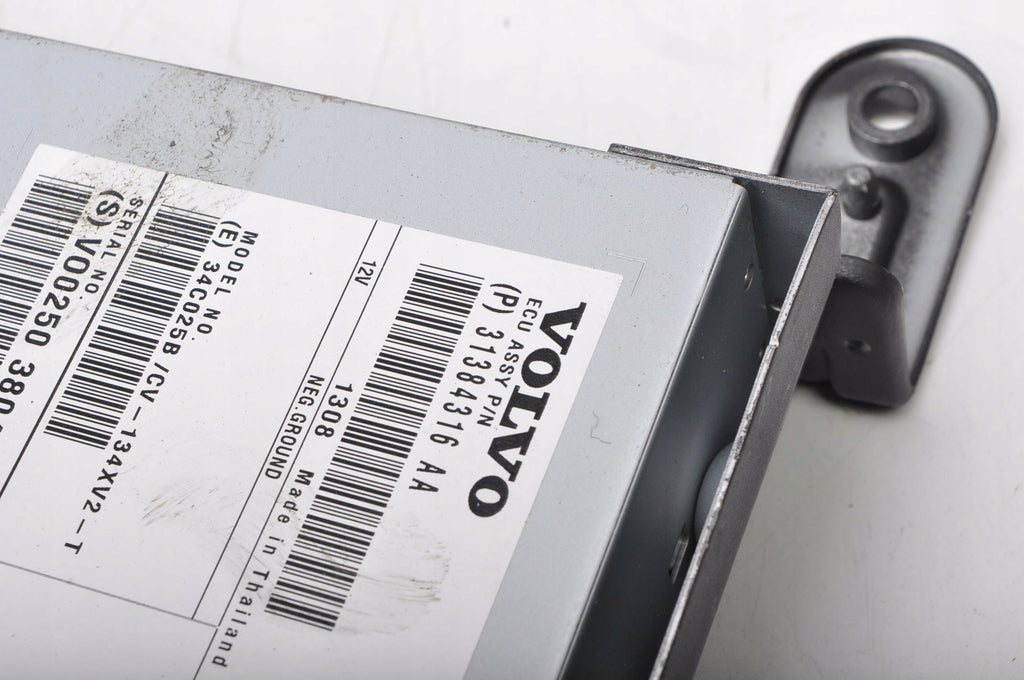 VOLVO V40 II RADIO AMPLIFIER 31384316