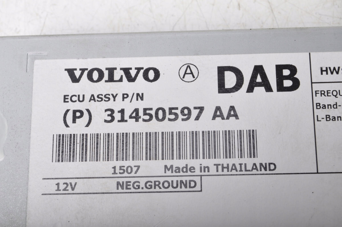 VOLVO V40 II RADIO AMPLIFIER 31450597