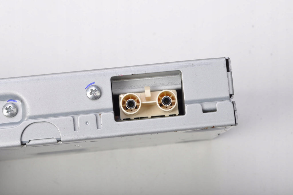 VOLVO V40 II RADIO AMPLIFIER 31450597