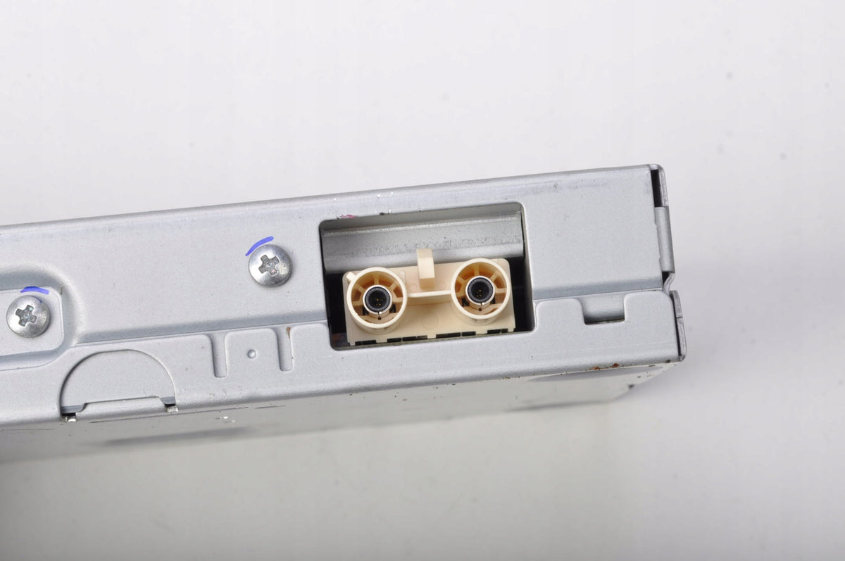 VOLVO V40 II RADIO AMPLIFIER 31450597