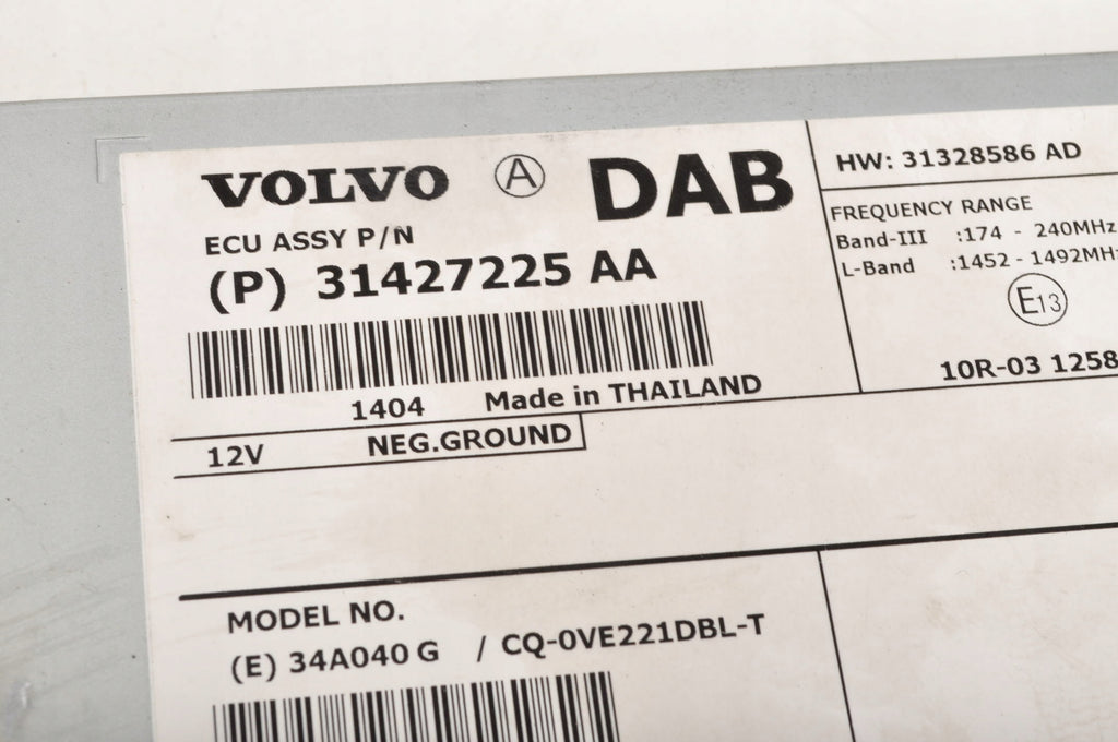 VOLVO V40 II RELAY MODULE 31427225 DAB