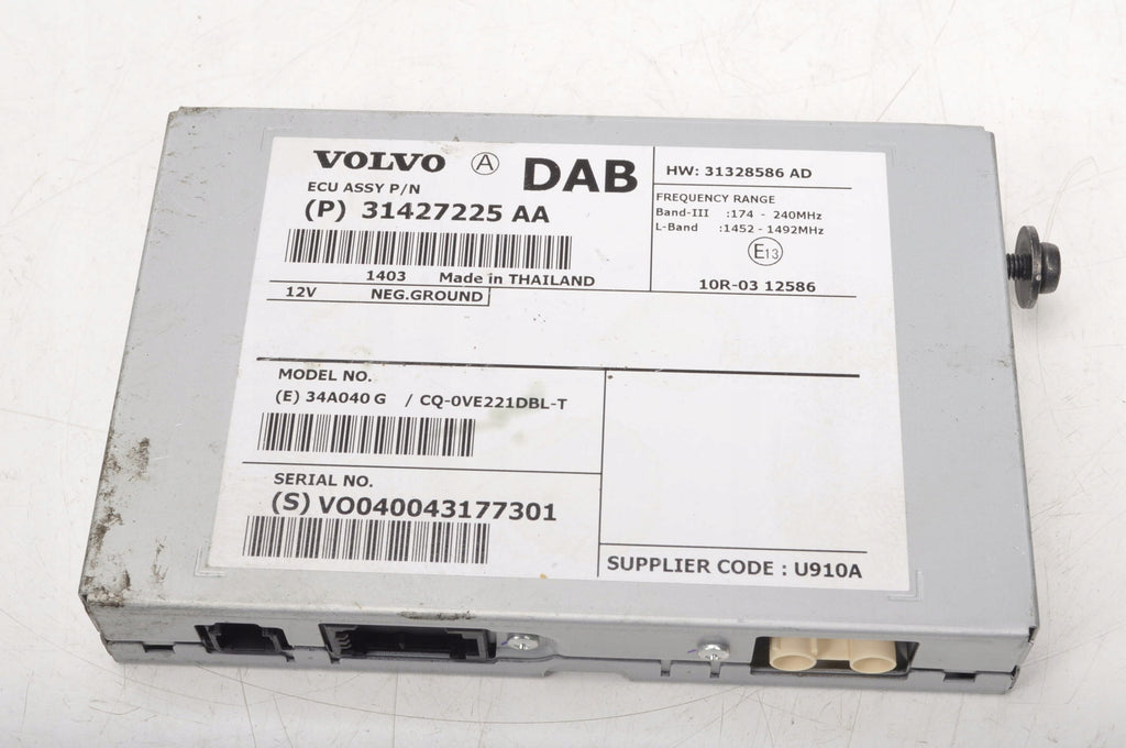 VOLVO V40 II RELAY MODULE DAB 31427225