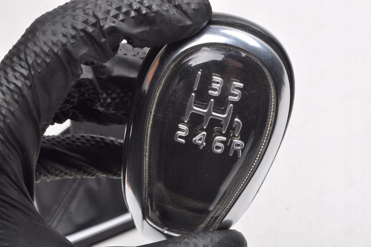 VOLVO V40 II SHIFT BELLOWS KNOB 6 GEARS