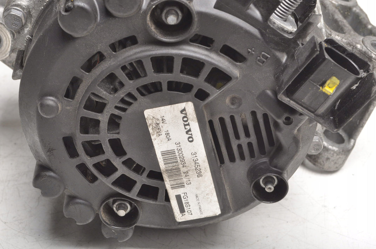 VOLVO V40 II T3 GTDi 150KM ALTERNATOR 31345236 180A