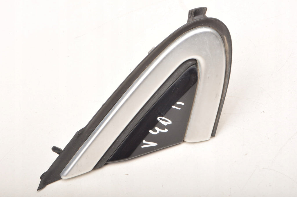 VOLVO V40 II TRIANGLE FENDER GUARD RIGHT 31349230