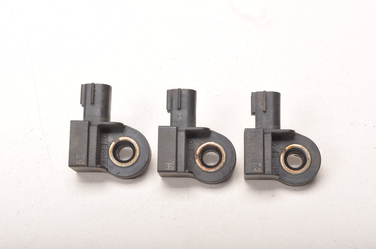 VOLVO V40 II V60 S60 II IMPACT SENSOR 31387313