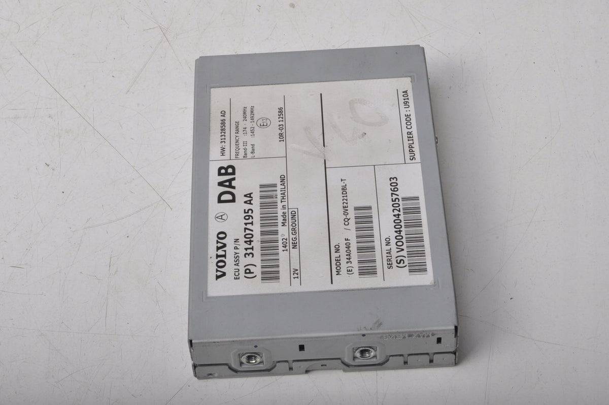 VOLVO V40 II XC60 S60 II V60 ANTENNA AMPLIFIER 31407195