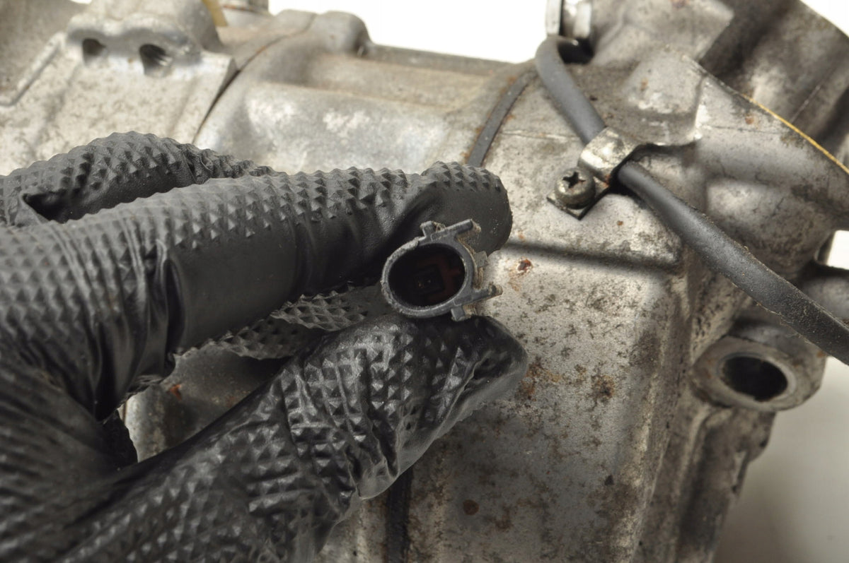 VOLVO V40 S60 II V60 AND 2.5 T5 AIR CONDITIONING COMPRESSOR 31292175