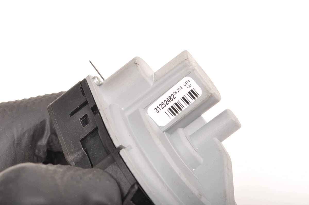 VOLVO V50 C30 S40 C70 LIFT 31252482