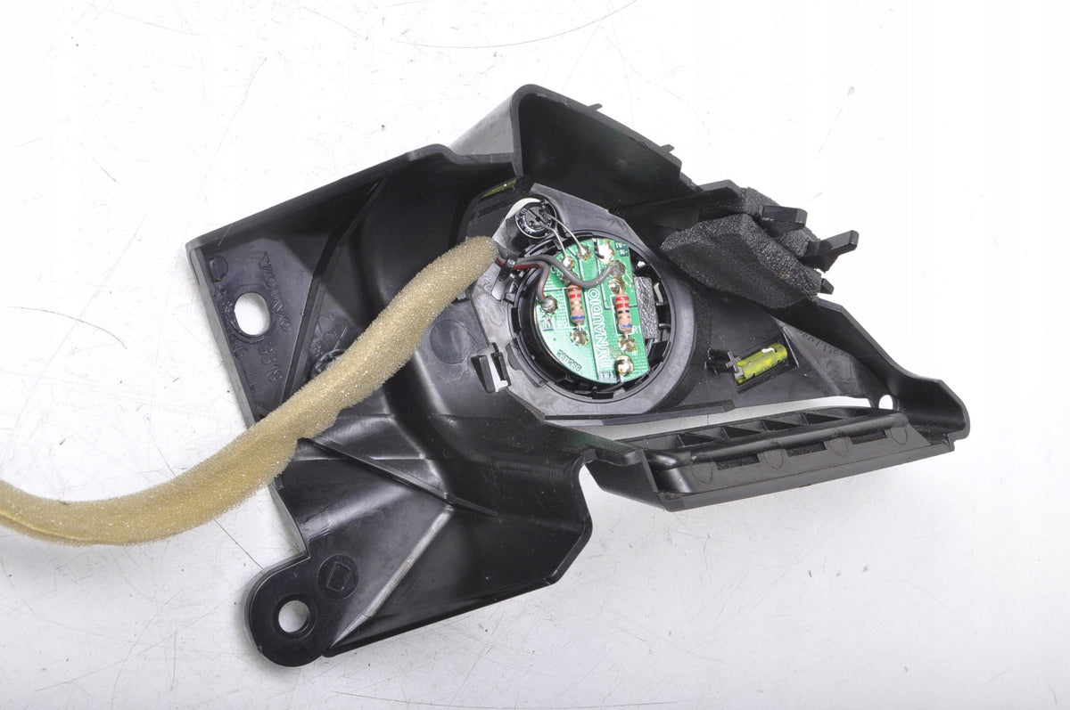 VOLVO V50 DYNAUDIO SPEAKER 261126B
