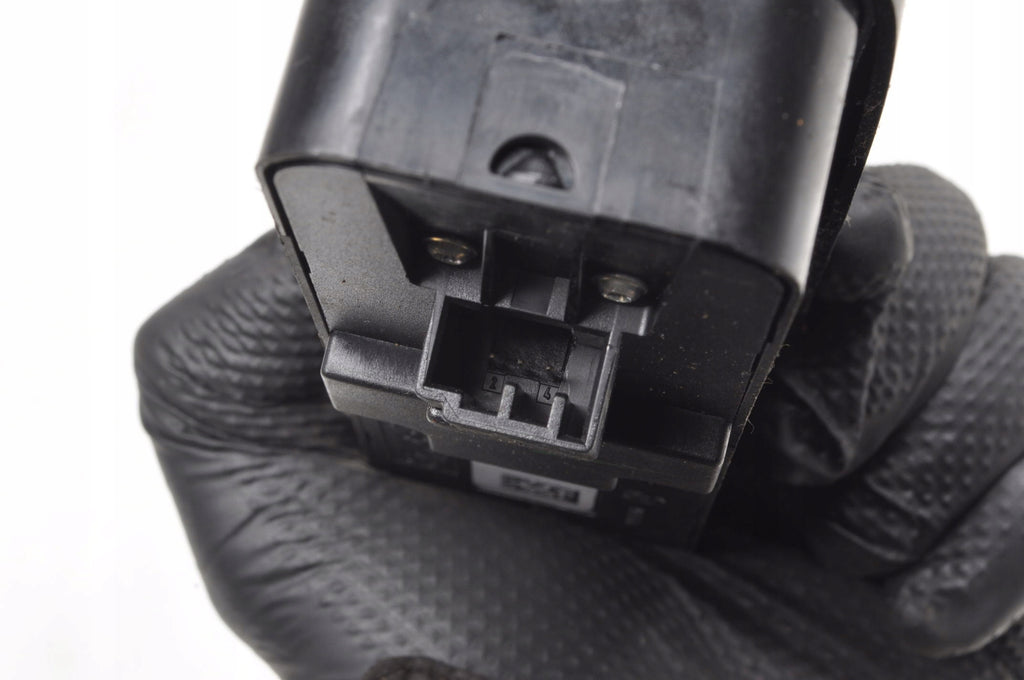 VOLVO V50 PANEL WINDOW SWITCH 31295121AA LIFT