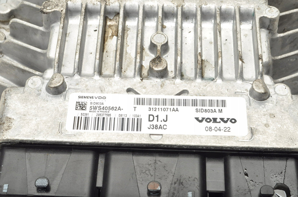 VOLVO V50 S40 C30 C70 2.0 D COMPUTER ENGINE DRIVER 31211071