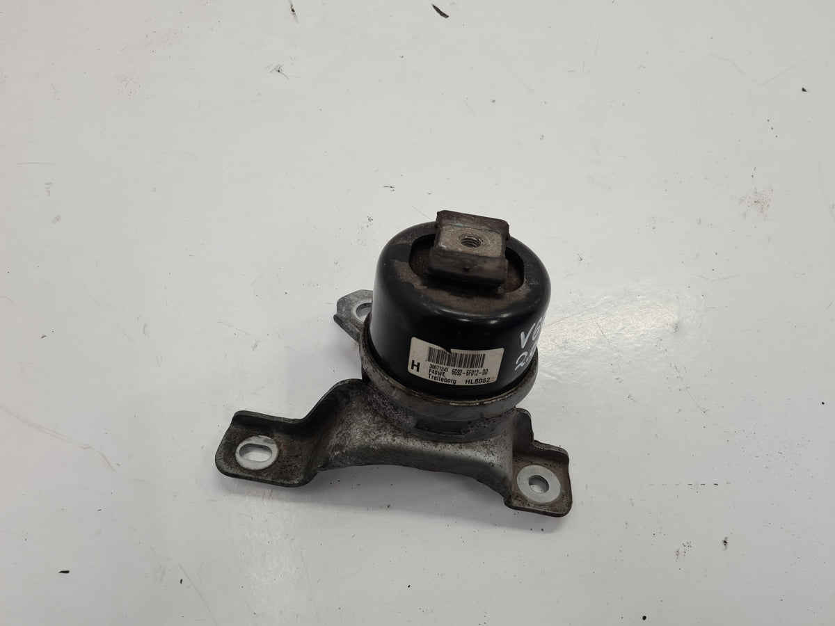 VOLVO V60 AND ENGINE CUSHION 2.0D 6G92-6F012-DD
