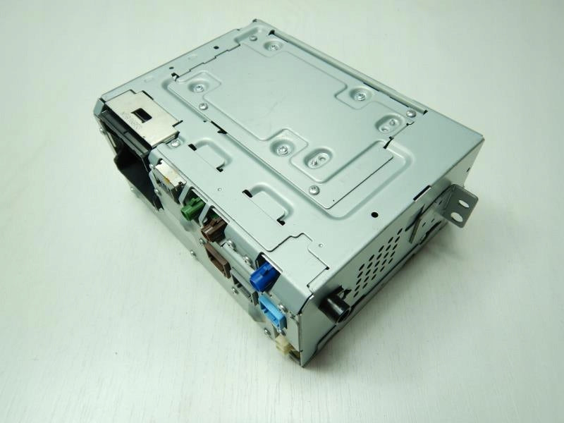 VOLVO V60 I, S60 II, V40, XC40 Navigation Radio Media Player / Reader Unit - Part Number 32247254