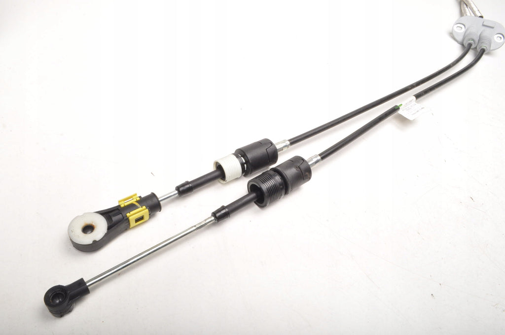 VOLVO V60 II 2.0 D3 SHIFT CABLES 31492743