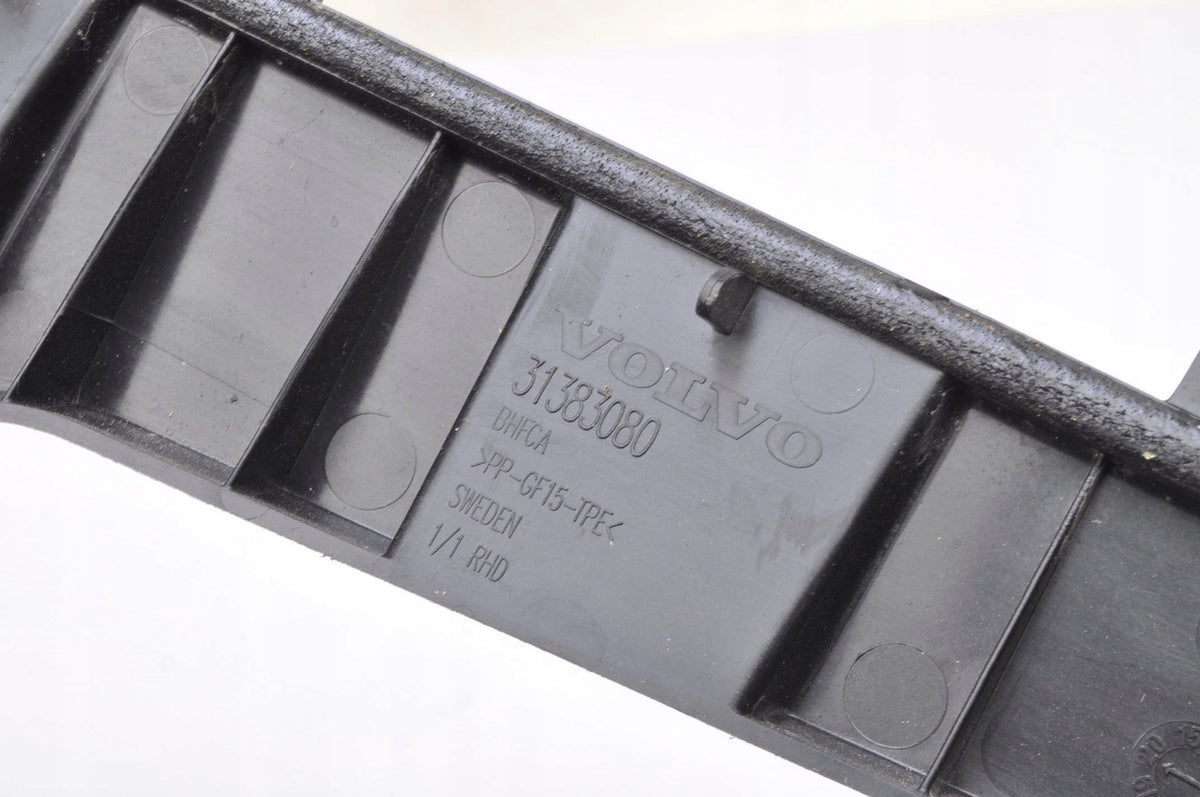 VOLVO V60 II COVER PLASTIC WINDSCREEN 31383080