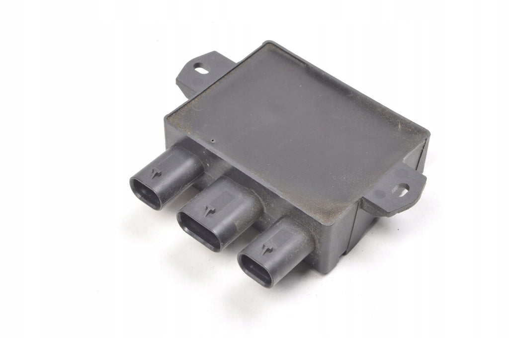 VOLVO V60 II FLAP CONTROLLER MODULE 32137251