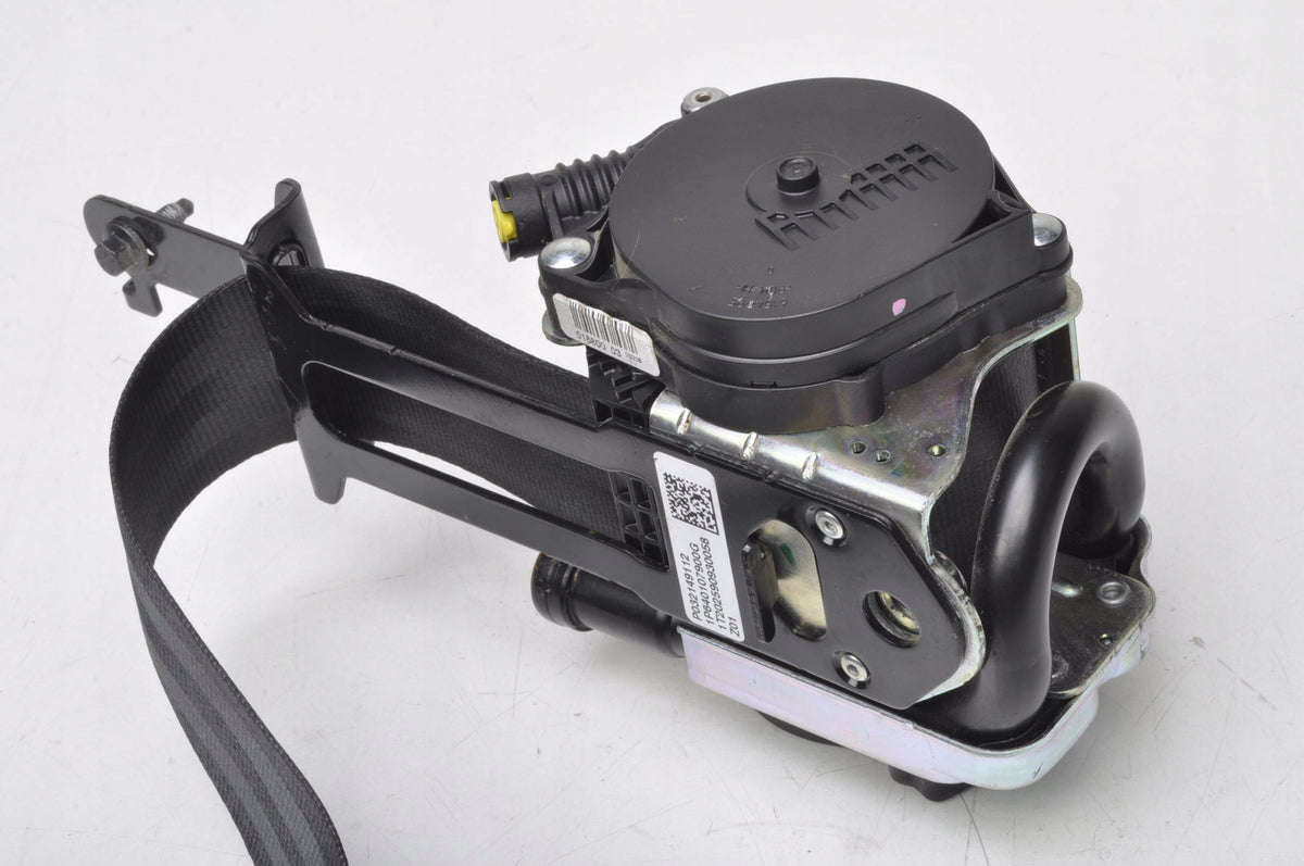VOLVO V60 II SEAT BELT RIGHT FRONT 32149112