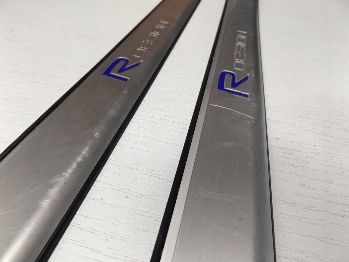 VOLVO V60 R-DESIGN THRESHOLD STRIPS FRONT SET