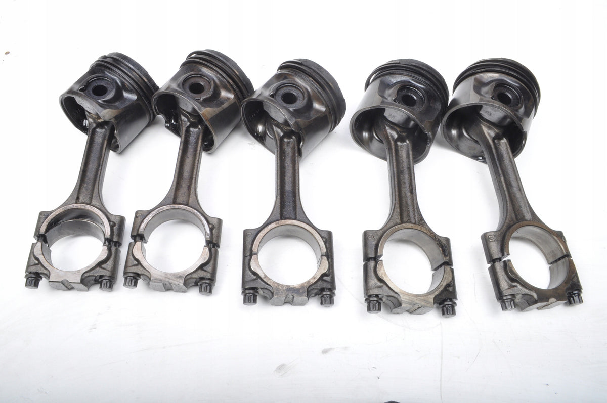 VOLVO V70 2.4 D5 185KM D5244T4 PISTON WITH CONNECTING ROD