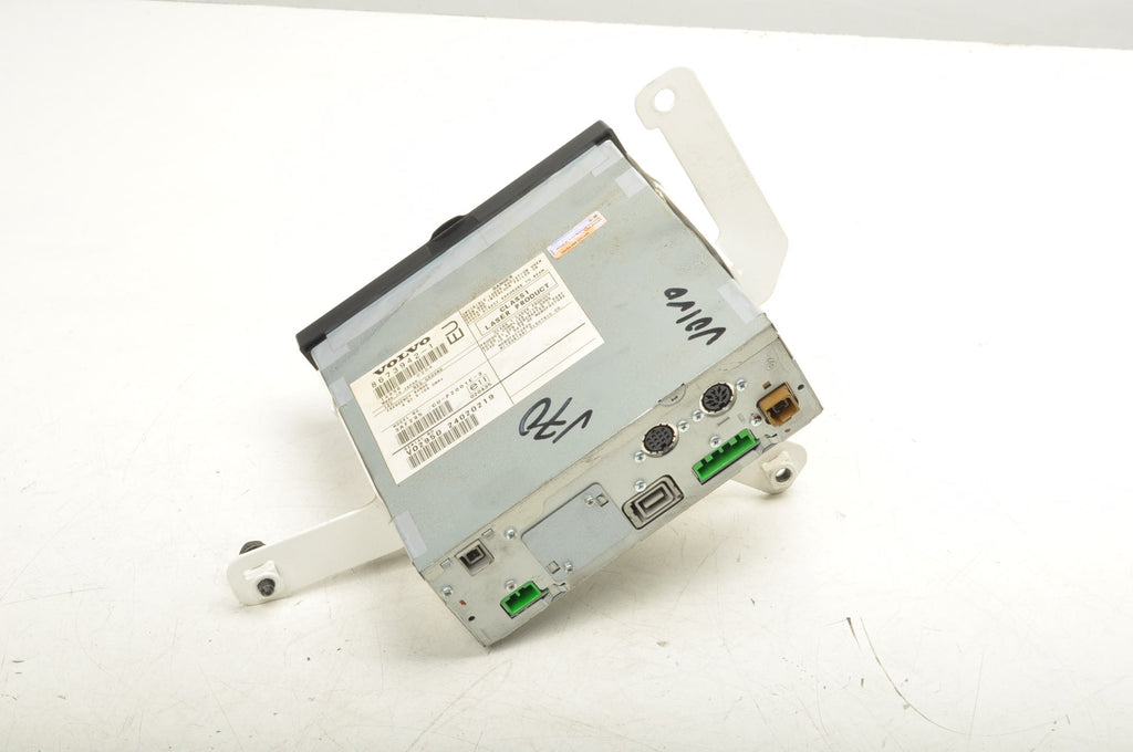VOLVO V70 II NAVIGATION PLATE READER 8673942