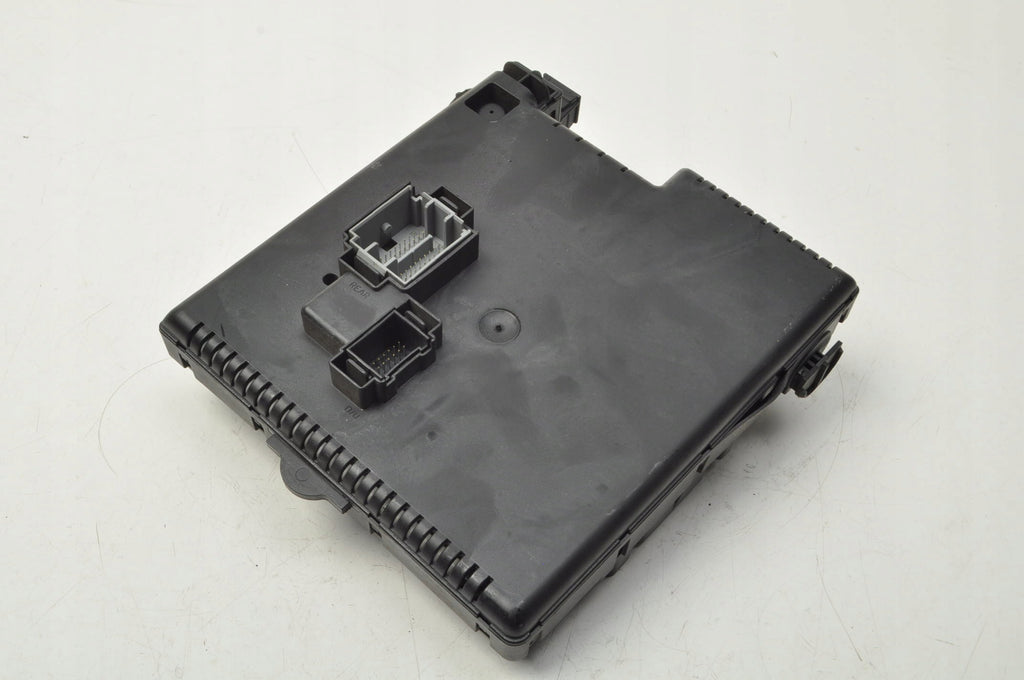 VOLVO V70 II S60 AND XC70 BOX MODULE REM 30728512