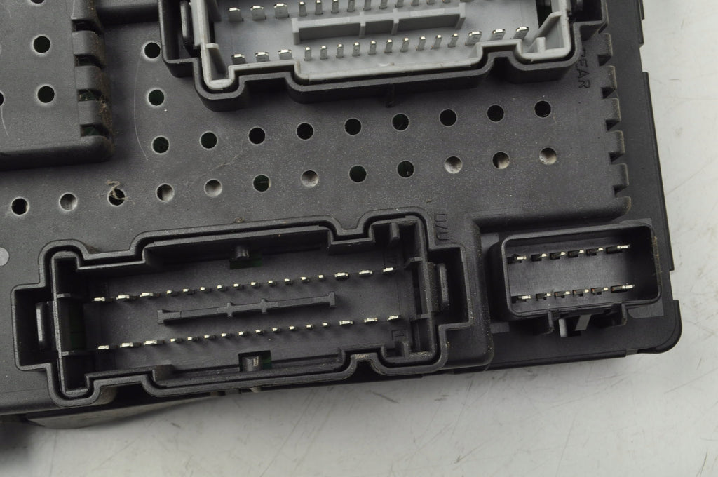 VOLVO V70 II S60 AND XC70 BOX MODULE REM 30728512