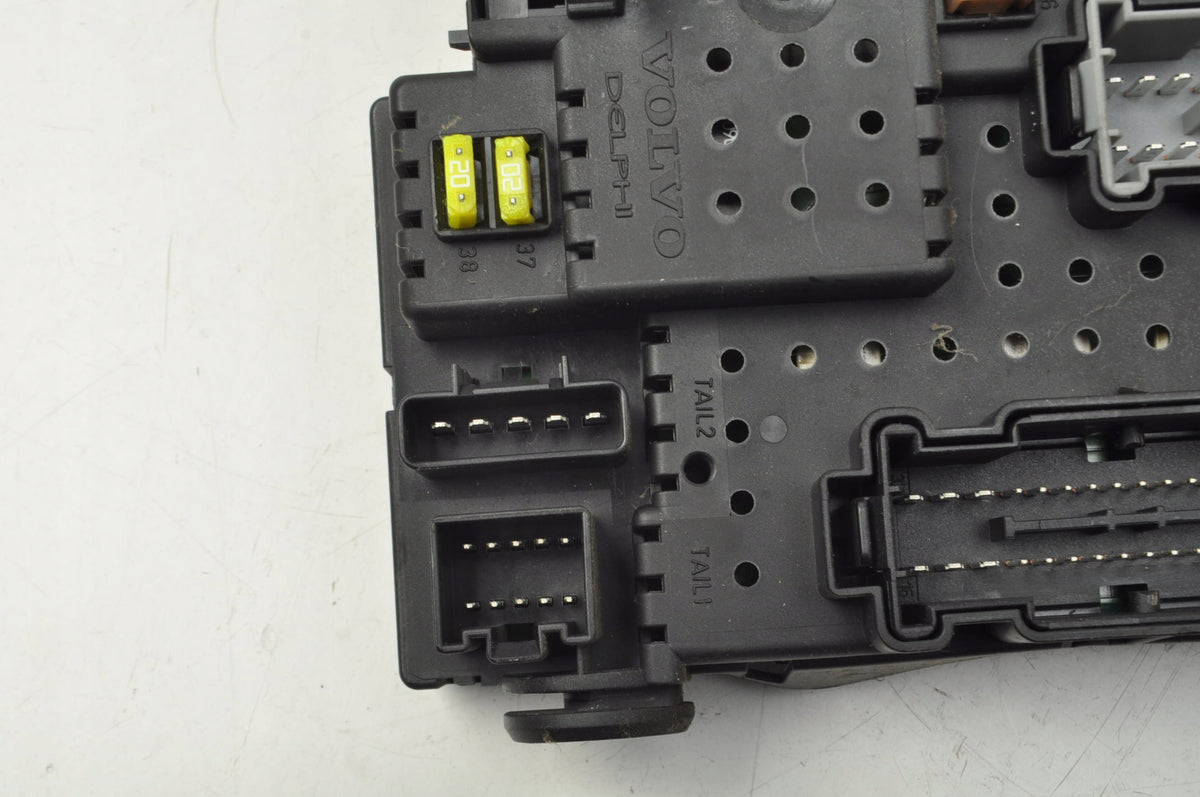 VOLVO V70 II S60 AND XC70 BOX MODULE REM 30728512