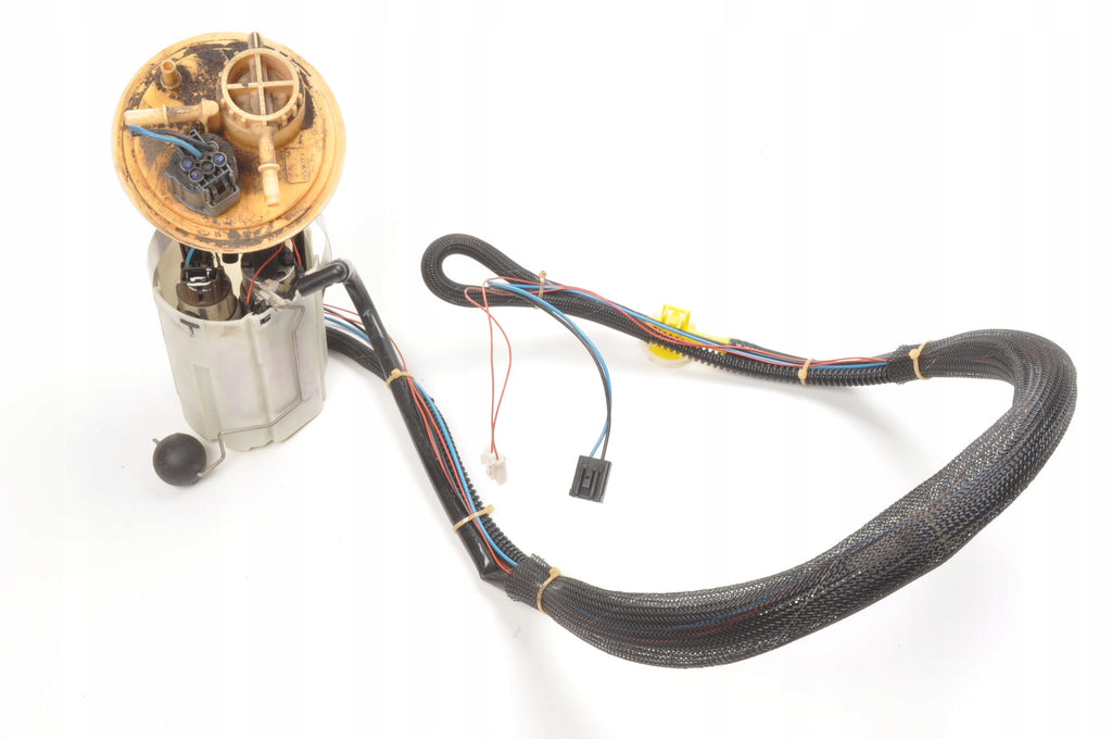 VOLVO V70 II S60 I S80 I V70 II XC70 I XC90 I R 2,5T FUEL PUMP 30761744