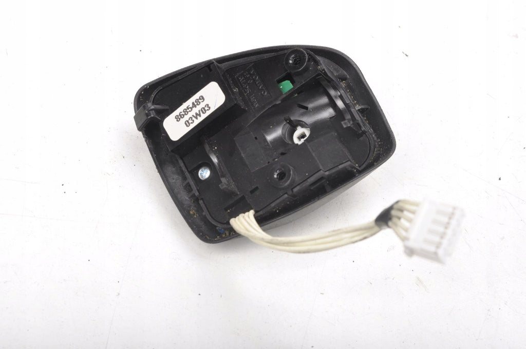 VOLVO V70 II STEERING WHEEL BUTTONS 8685489 8685483 8685478 SET