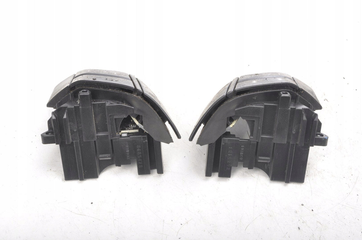 VOLVO V70 II STEERING WHEEL BUTTONS 8685489 8685483 8685478 SET
