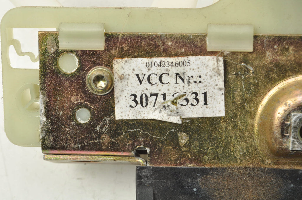 VOLVO V70 II XC70 TAILGATE LOCK 30753829 STATION WAGON 4 PIN
