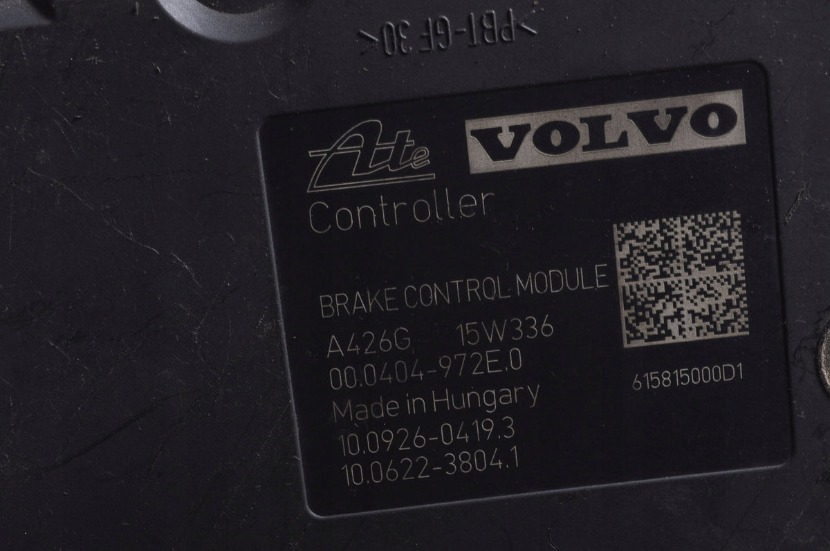 VOLVO V70 III PUMP ABS 31423347