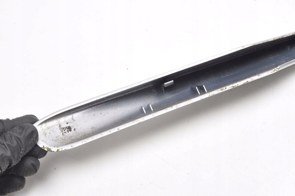 VOLVO V70 III ROOF RAIL CAP 30784180 RIGHT FRONT