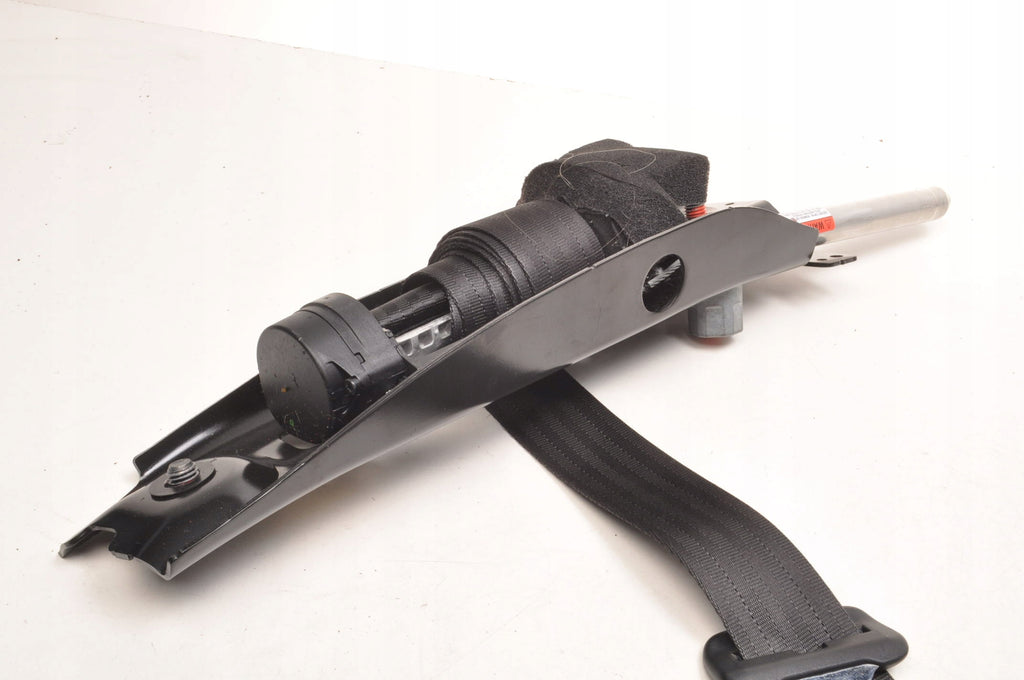 VOLVO V70 III S80 II XC70 II SEAT BELT LEFT FRONT 39818791