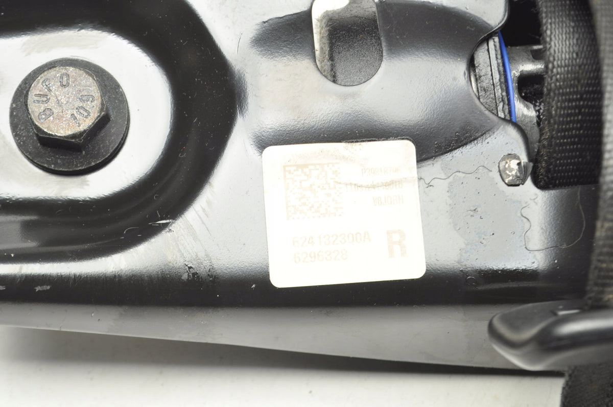 VOLVO V70 III S80 XC70 SEAT BELT RIGHT FRONT 39818796