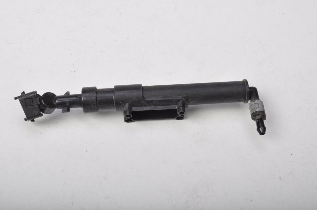 VOLVO V70 III WASHER PUMP RIGHT 31294175