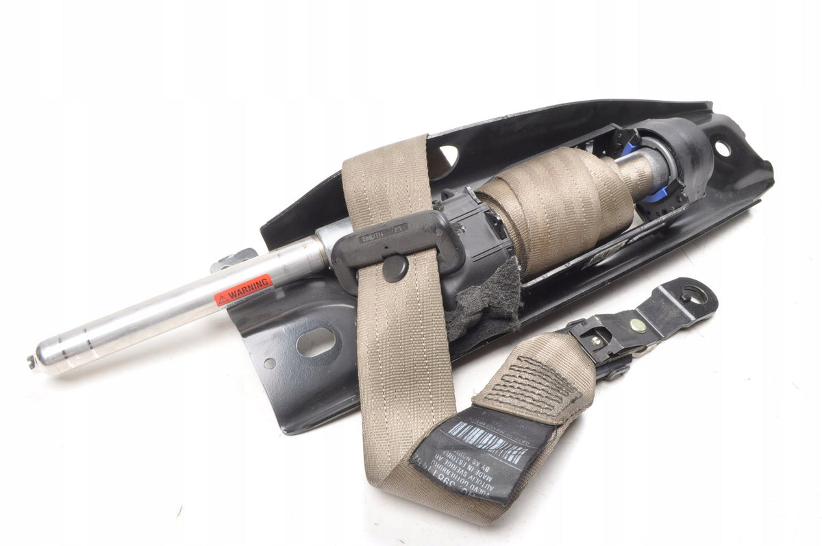 VOLVO V70 III XC70 II SEAT BELT LEFT FRONT 39811482