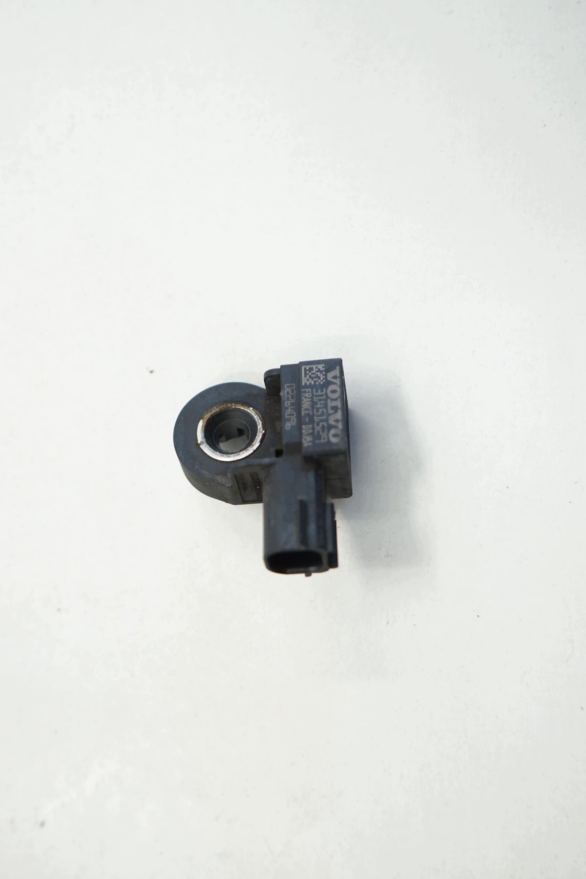 VOLVO V90 18R IMPACT SENSOR 31451529