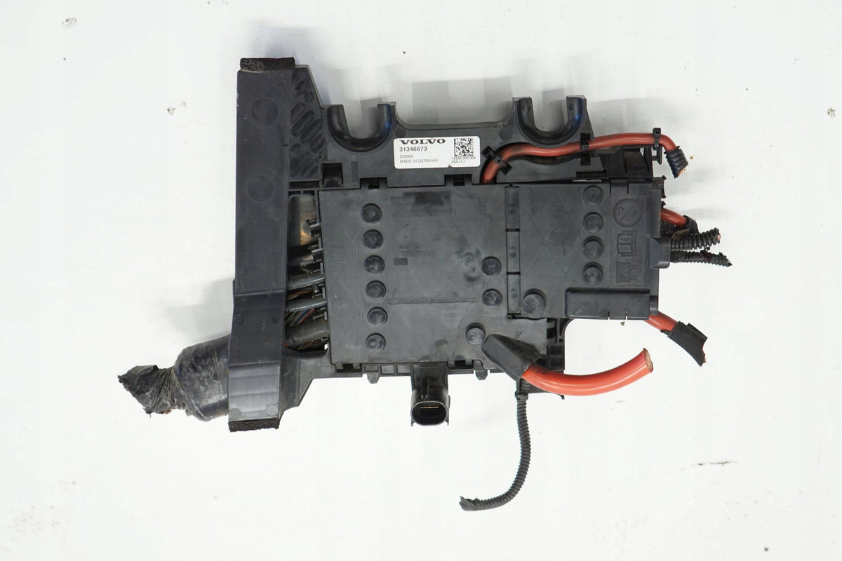 VOLVO V90 19R 2.0 T6 CURRENT DISTRIBUTOR 31346673