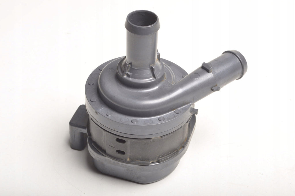 VOLVO V90 II B5 Mild Hybrid 2.0 16V 235HP WATER PUMP 31493259 2021R